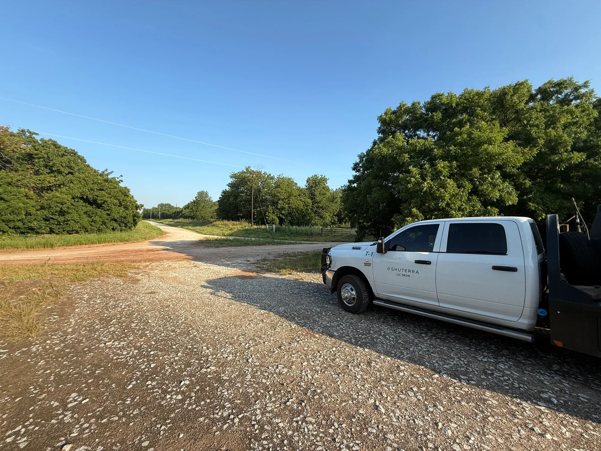 A Shuterra application truck beside a rural Oklahoma road